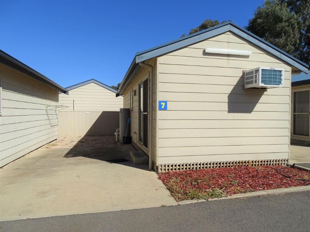 Moonta Bay Cabins Motel Port Moonta Luaran gambar