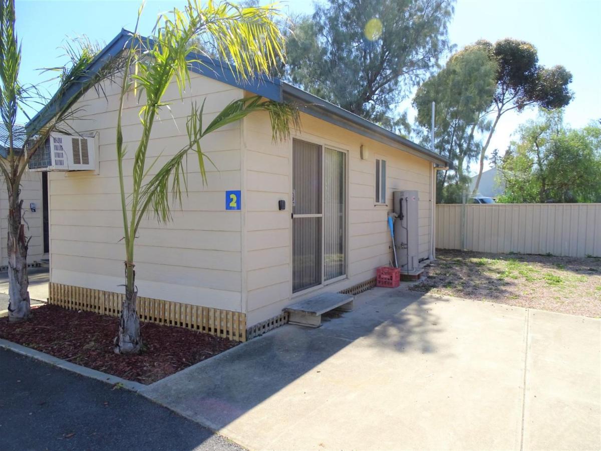Moonta Bay Cabins Motel Port Moonta Luaran gambar