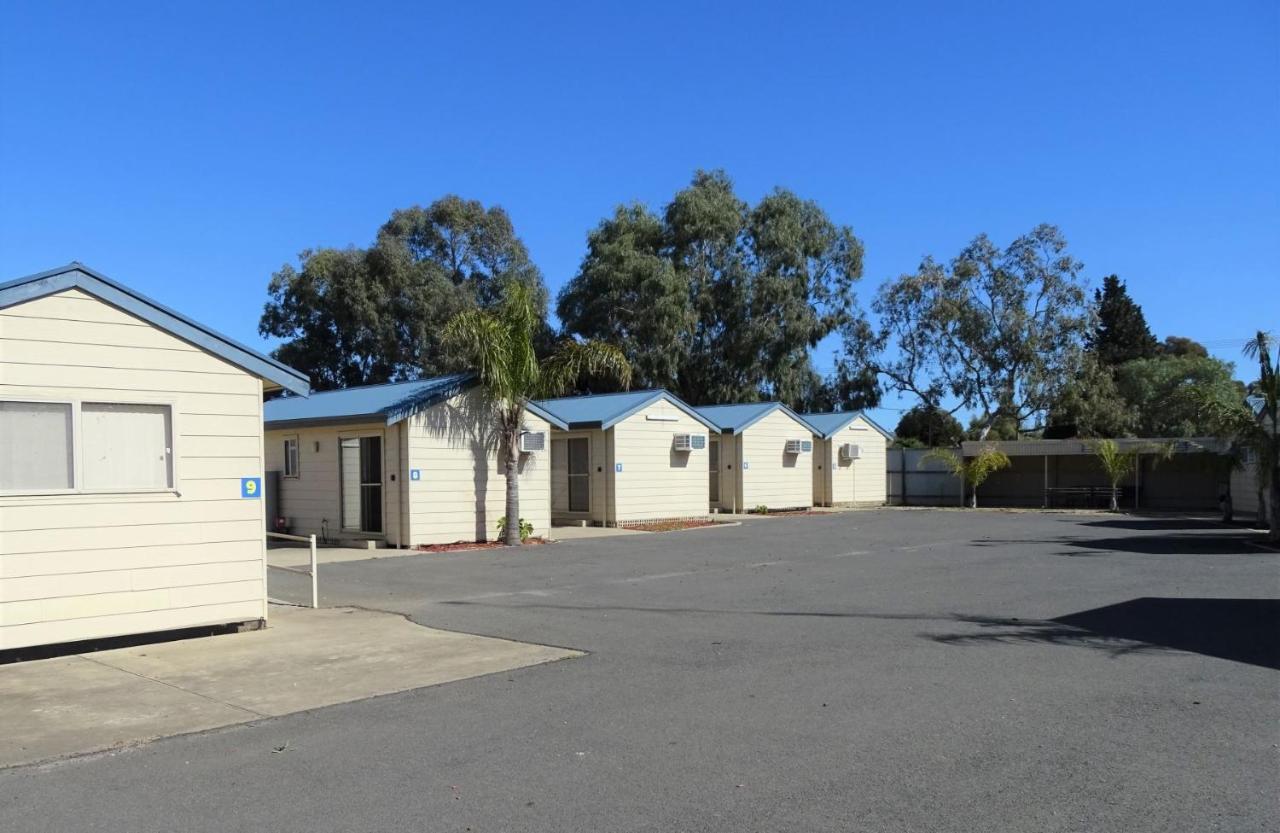 Moonta Bay Cabins Motel Port Moonta Luaran gambar