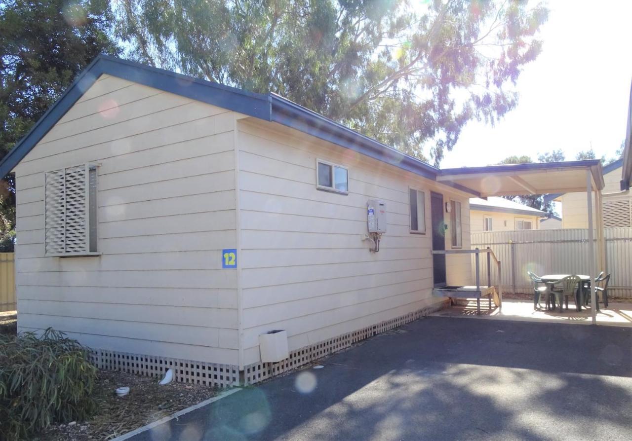 Moonta Bay Cabins Motel Port Moonta Luaran gambar
